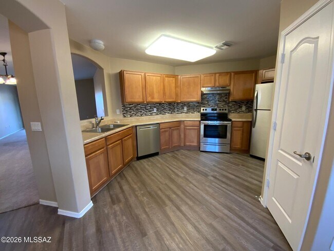 Building Photo - 4087 E Lushfield Dr