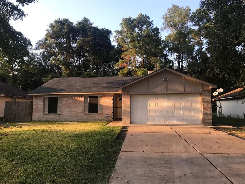 10111 Valley Lake Dr, Houston, TX 77078 House Rental in Houston, TX