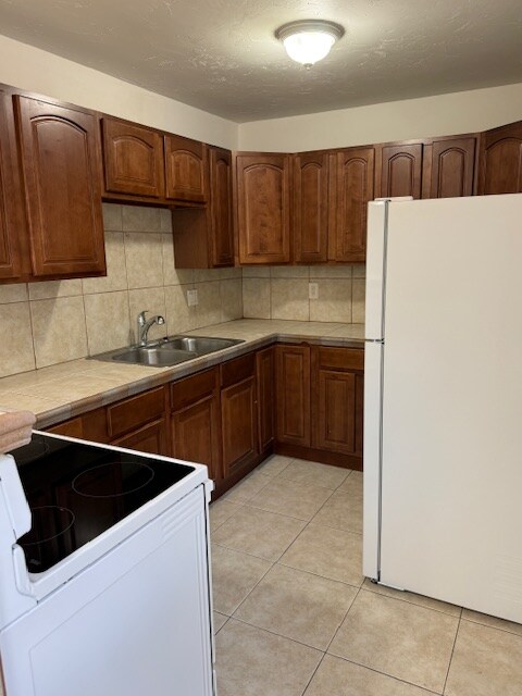 Foto del edificio - 1020 N 18th Ct