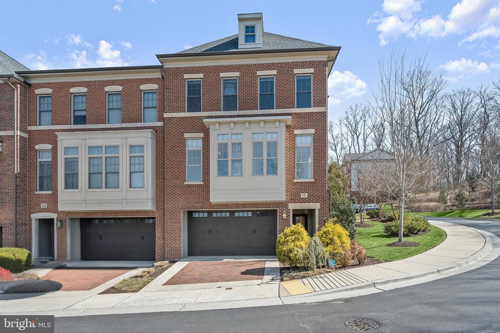 Foto principal - 131 Bytham Ridge Ln