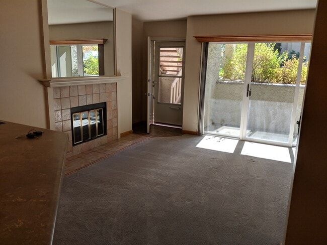 Building Photo - 50 S Boulder Cir