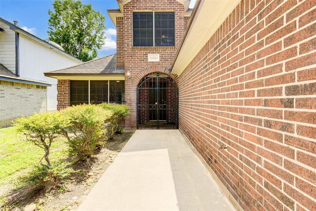Building Photo - 11351 Walnut Meadow Dr
