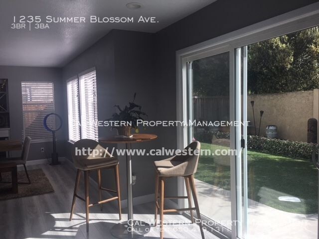 Building Photo - 1235 Summer Blossom Ave