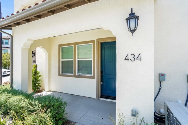 Building Photo - Modern Luxury Condo with EV Charger & Resort-Style Amenities in Mission Viejo