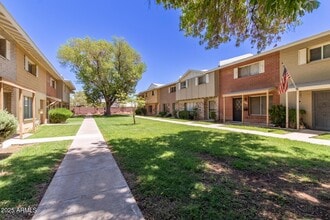 Building Photo - 3905 S Mill Ave