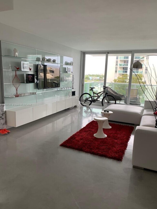 Foto del edificio - 1000 West Ave