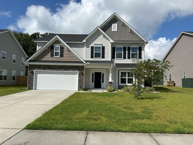 Building Photo - 5029 Castleoak Dr