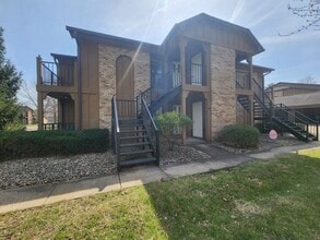 Building Photo - 664 Frontier Ct