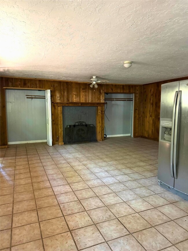Foto del edificio - 5934 Beech Dr