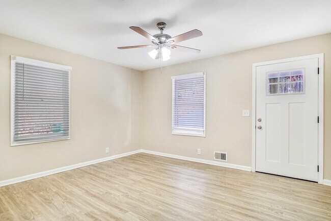 Building Photo - 4457 Lincoln Jones Rd