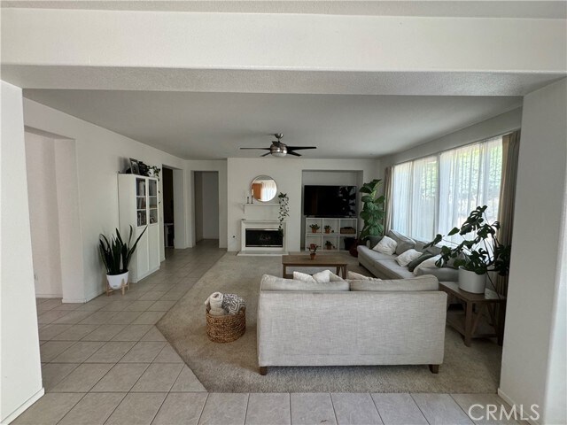 Building Photo - 3879 Bella Villagio Ave
