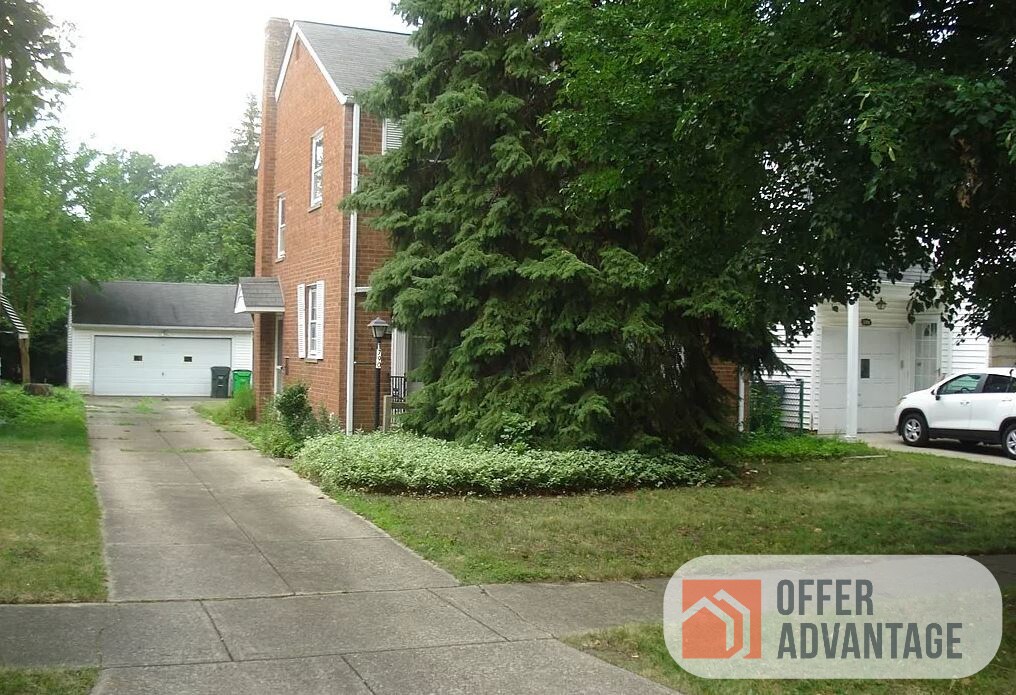 1790 Idlehurst Dr, Euclid, OH 44117 House for Rent in Euclid, OH