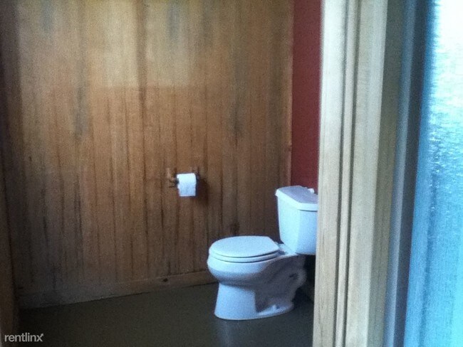 Foto del edificio - 2 br, 1 bath House - 939 Ford Rd