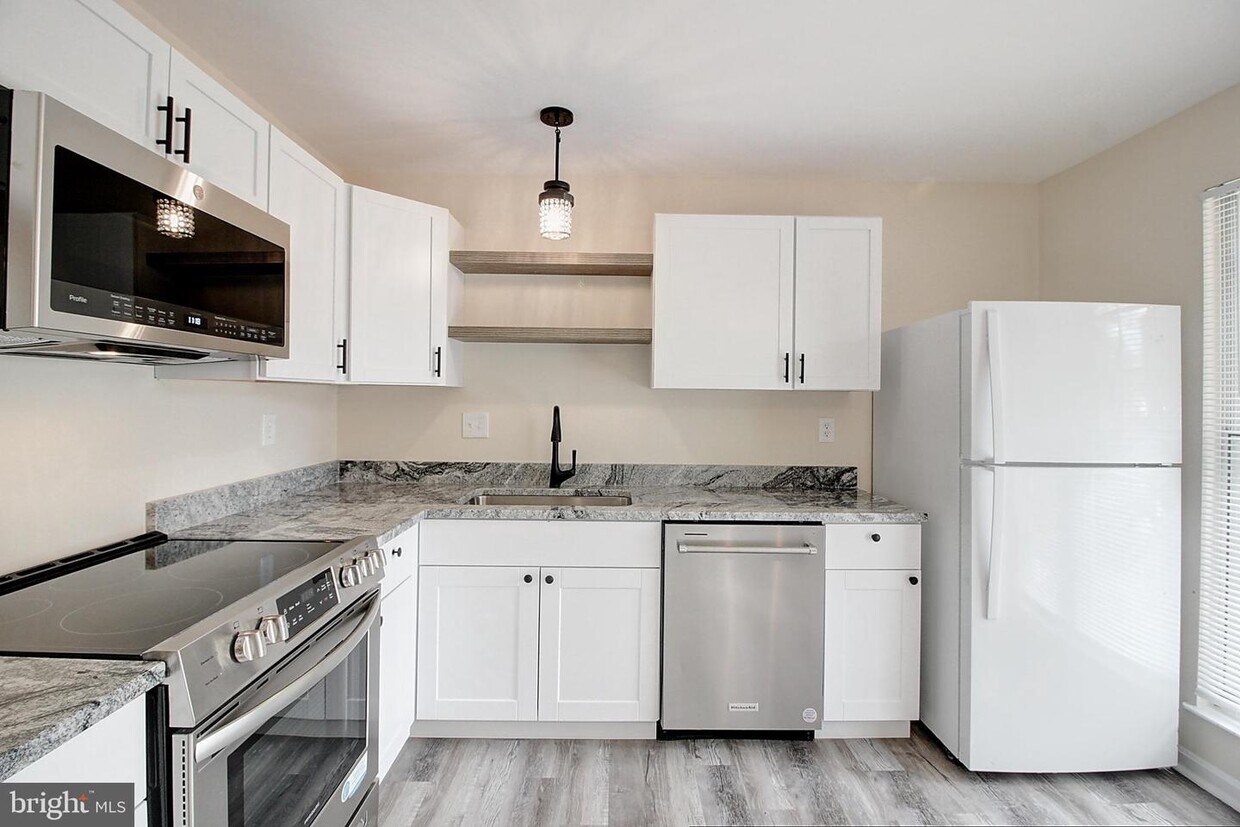 Foto principal - 1764 JACOB BRUNNER Dr