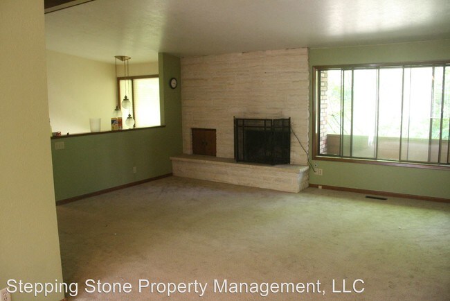Building Photo - 4 br, 2 bath House - 106 Harvard Court SE