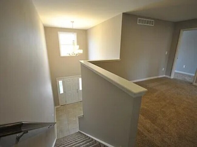 Building Photo - 4715 Mosey Ln