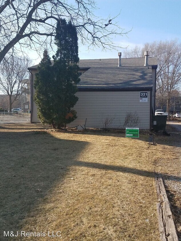 321 Stanton Ave, Ames, IA 50014 Room for Rent in Ames, IA