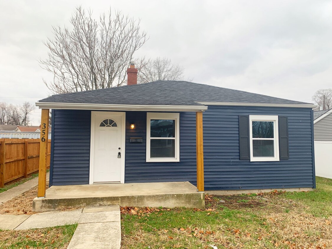 Foto principal - Remodeled throughout...356 E Edwardsville ...