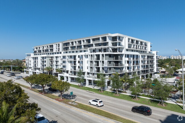 208 N Federal Hwy Pompano Beach, FL 33062 - The Atlantic by Soleste