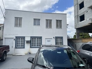 Building Photo - 3648 NW 23rd Ave