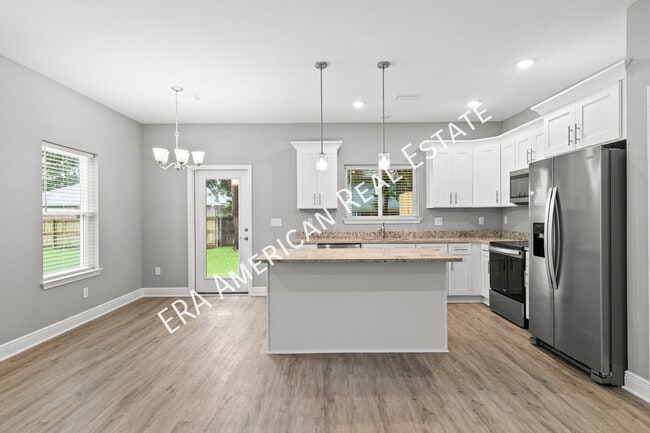 Foto del edificio - 406 Walters Cir