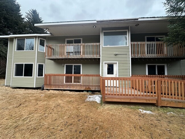 Building Photo - 1115 Selief Ln