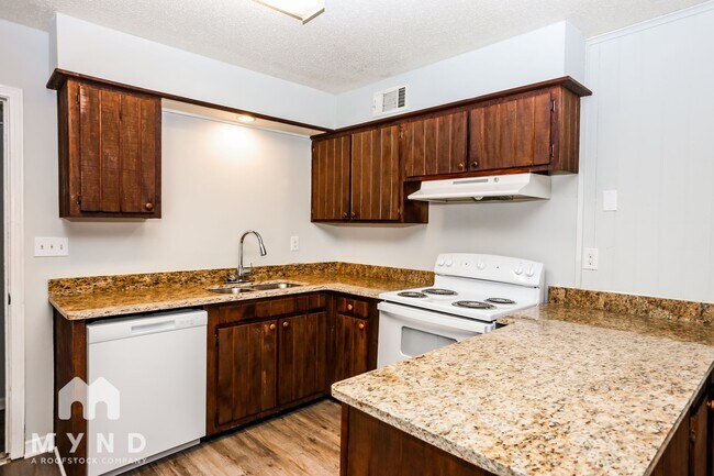 Foto del edificio - 1734 Coral Hills Dr