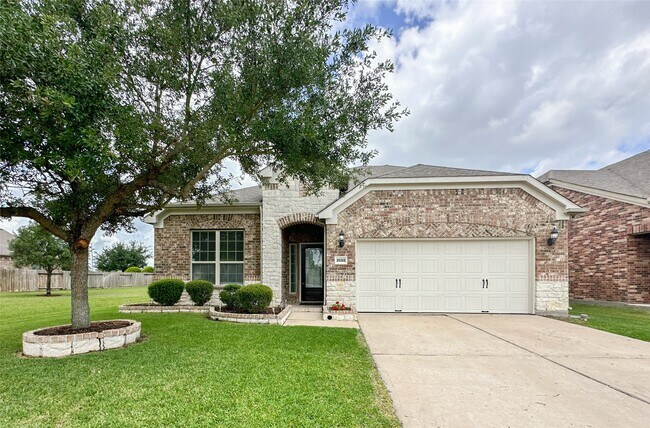 Building Photo - 25322 Alverstone Drive