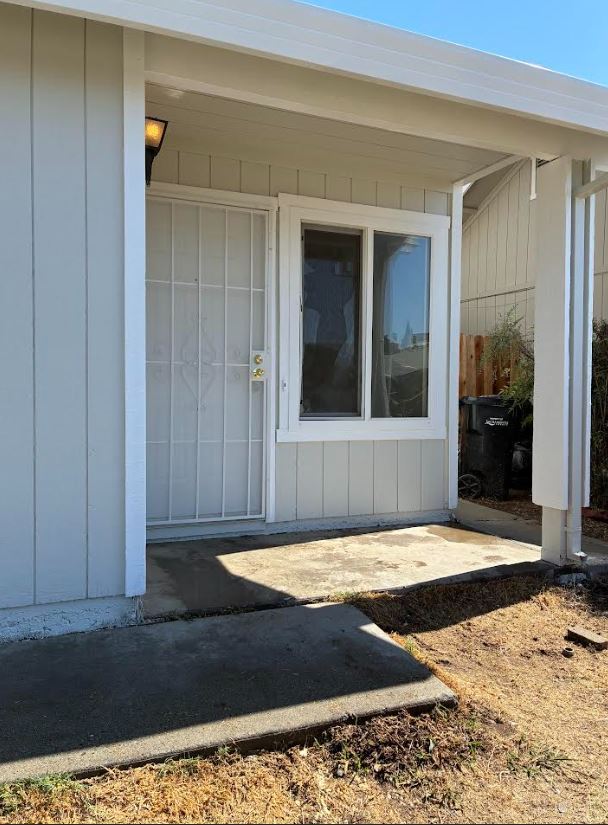 Building Photo - 7663 Jacaranda Ct