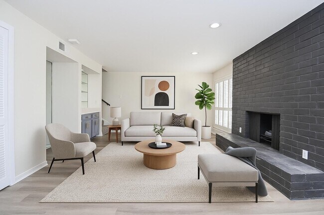 Foto del edificio - 10378 Briar Forest Dr