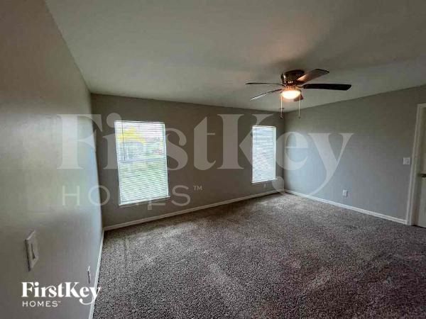 Foto del edificio - 2512 NW 19th Pl