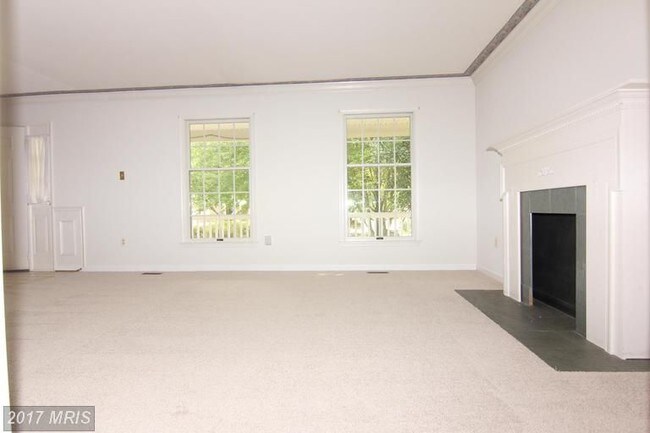 Building Photo - 2772 Thornbrook Rd