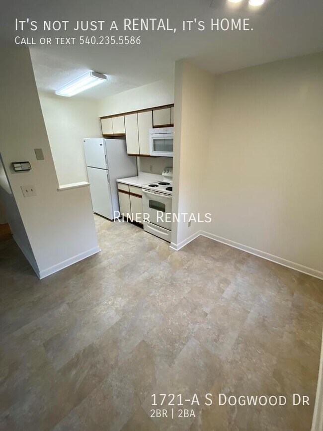 Building Photo - 1721-A S Dogwood Dr