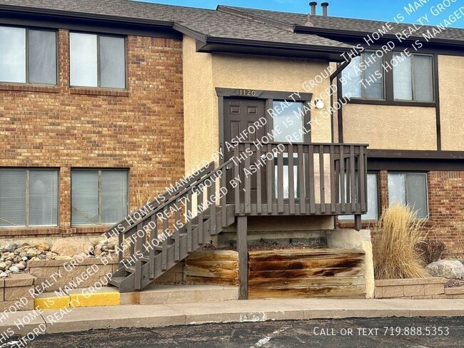 Building Photo - 1120 Yuma St