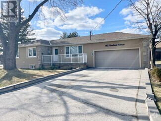 Building Photo - 465 Pineland Ave