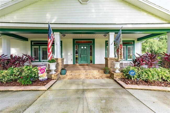 Foto del edificio - 10115 Curley Rd