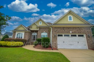 Building Photo - 4025 Fallberry Dr