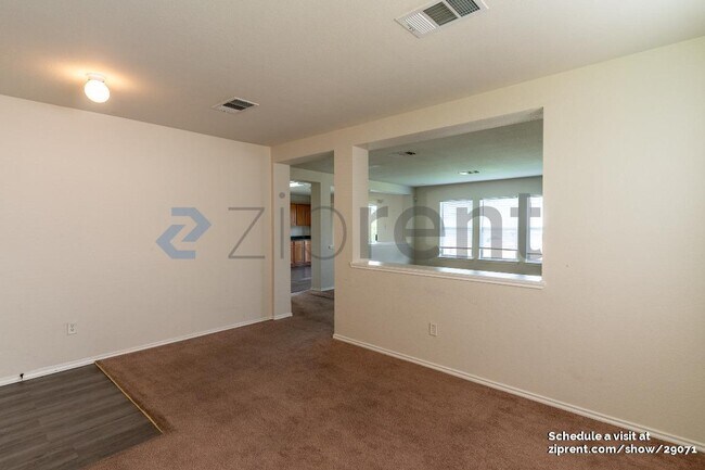 Building Photo - 13101 Lofton Cliff Dr