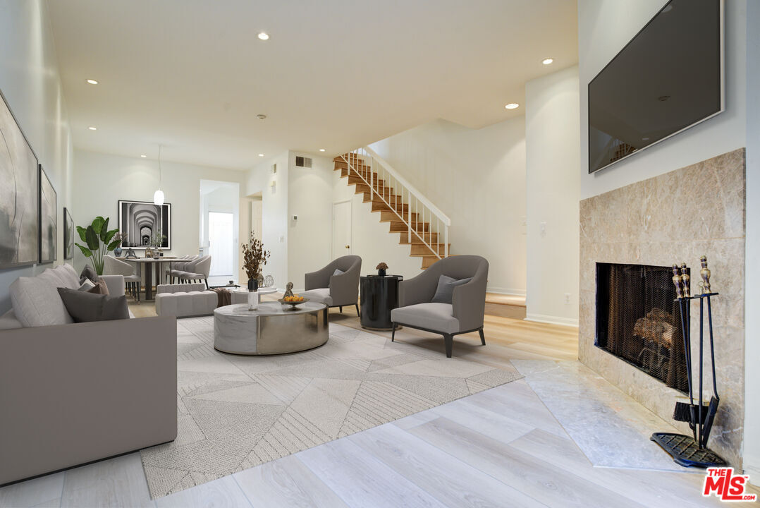 Foto principal - 2405 34th St