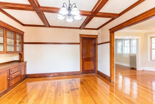 Building Photo - 54 Orvis Rd