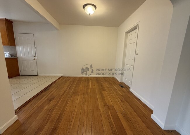 Foto del edificio - 999 31st St