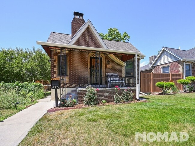 Building Photo - 4885 Stuart St