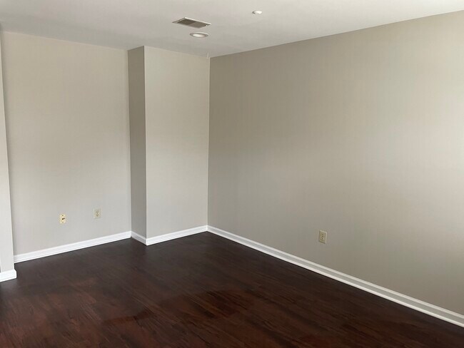 Foto del edificio - 696 Metro Ct