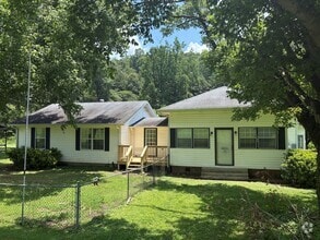 Building Photo - 1390 Co Rd 12