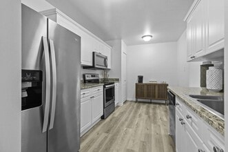 Building Photo - Regents Club of Troy