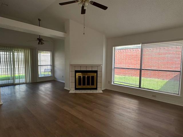 Foto del edificio - 942 Boxwood Dr
