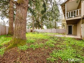 Building Photo - 14321 NE 30th St