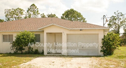 Building Photo - 2511 Hightower Ave S
