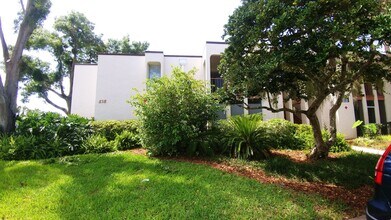 Building Photo - 518 Orange Dr