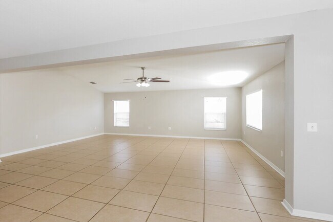 Foto del edificio - 8834 Pebblebrooke Dr